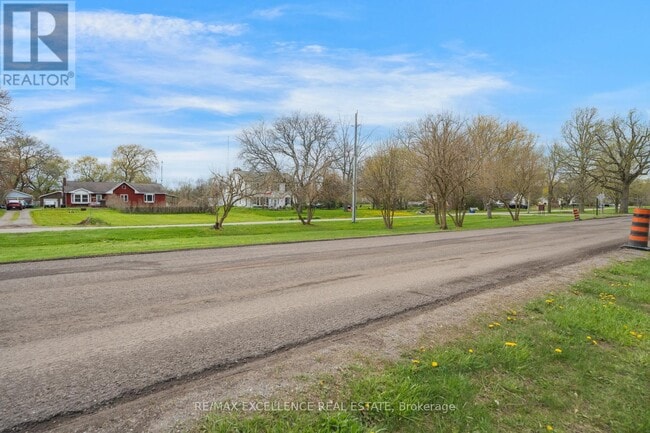 Photo - 12575 Niagara River Pkwy