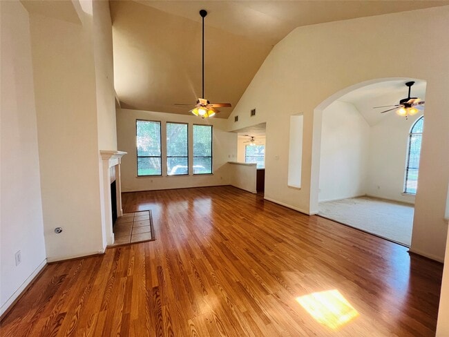Photo - 1931 Stanford Park Ct
