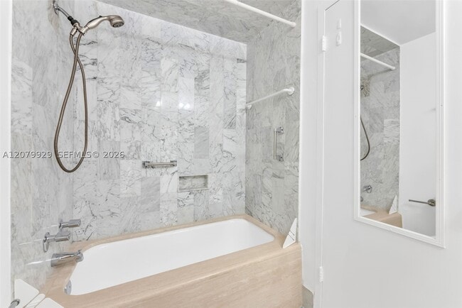 700 Biltmore Ct Unit 304