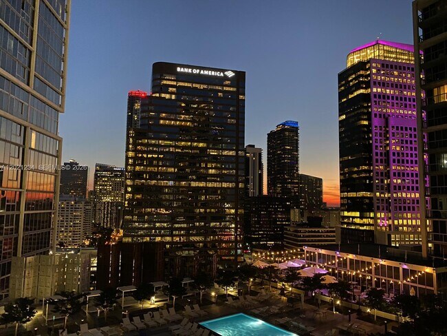 Photo - 475 Brickell Ave Unit 1813