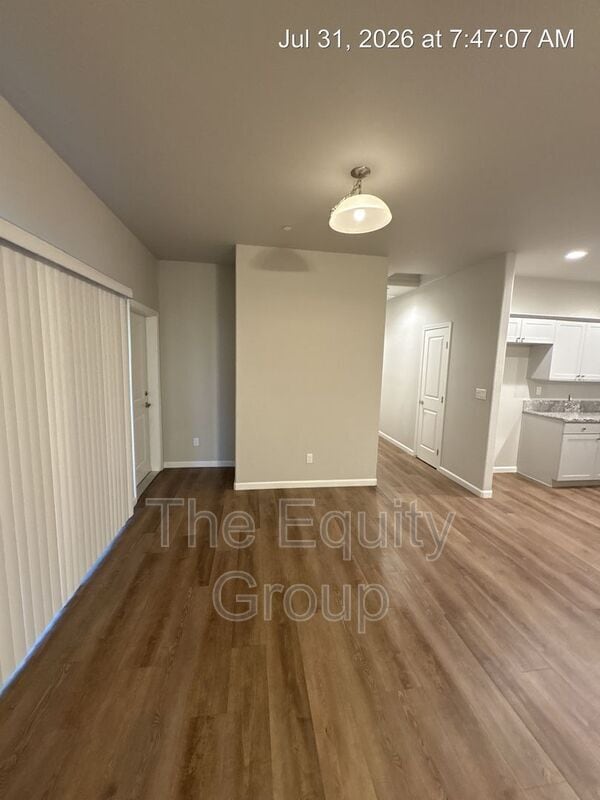 Photo - 514 S Summit St Unit 102