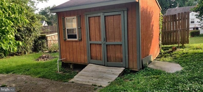 Photo - 1930 Pimmit Dr