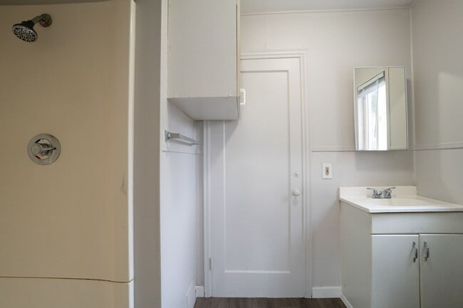 Photo - 908 Bryan St Unit 908 A