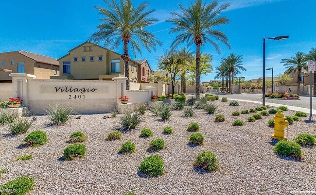 Photo - 2402 E 5th St Unidad 1618