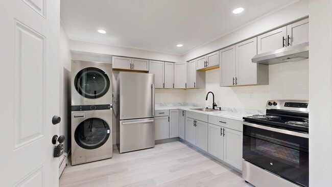 Photo - 122 Allen Dr