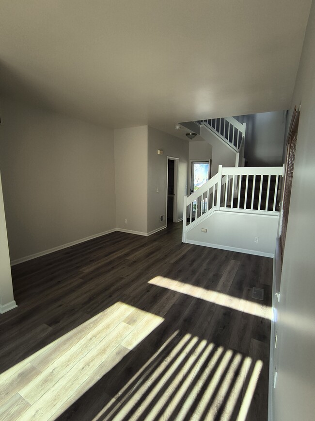 Photo - 22241 W Niagara Trl