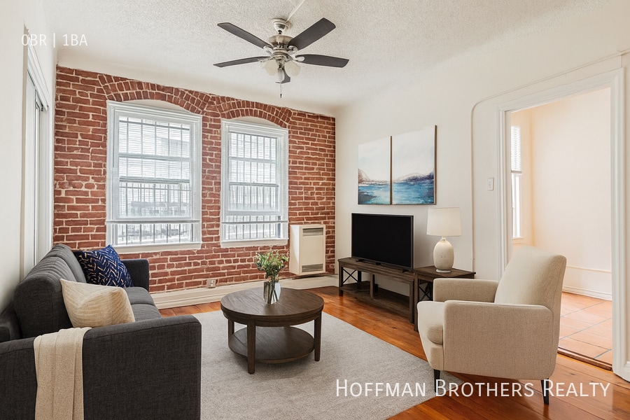 Photo - 832 S Oxford Ave Unit 301