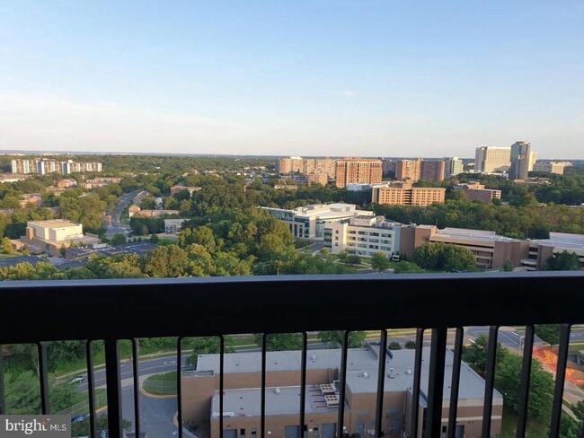 Photo - 3705 S George Mason Dr Unit 2314S