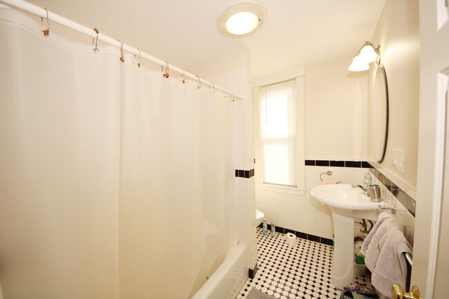 Photo - 62 Bedford St Unidad 2