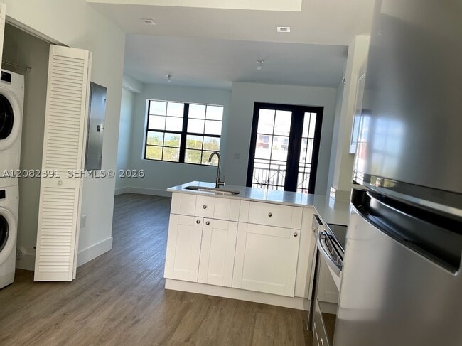 Photo - 4100 SW 64th Ave Unit 204