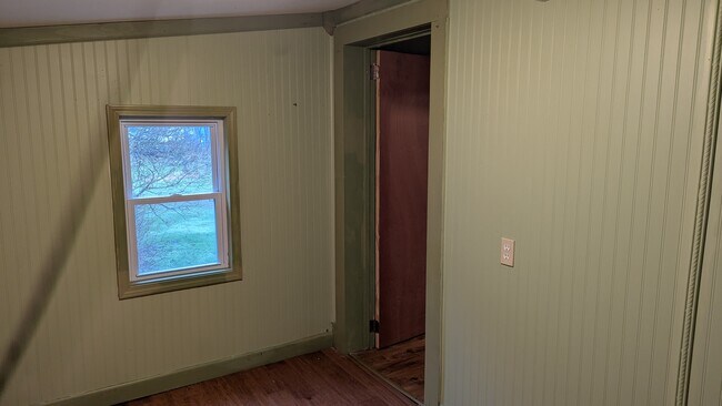 bedroom - 3982 Church St Unit B