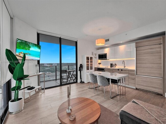 Photo - 121 NE 34th St Unit 1601