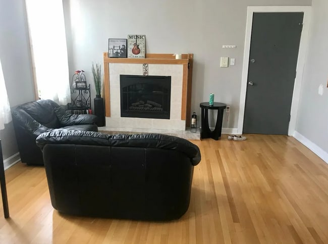 Photo - 1368 W Evergreen Ave Unidad 4M