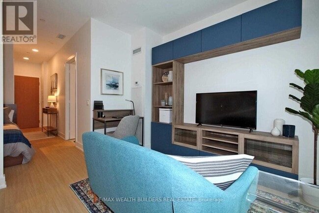 Photo - 7 Grenville St Unit 1108