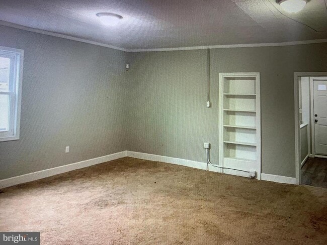 Photo - 406 High St Unit 2