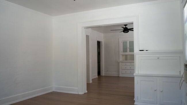 Photo - 1252 E Broadway Unit 1252