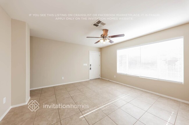 Photo - 3215 W Salter Dr
