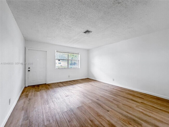 Photo - 1725 NW 54th Terrace Unit 1725