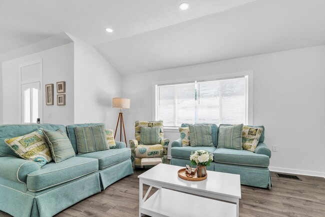Photo - Charming 3BD/2BTH Home with Private Backyard in the Heart of Safety Harbor