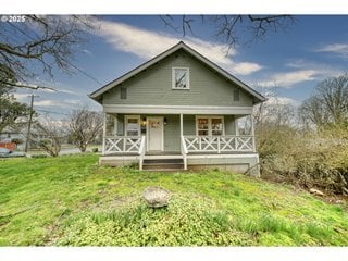 296 N 4th St