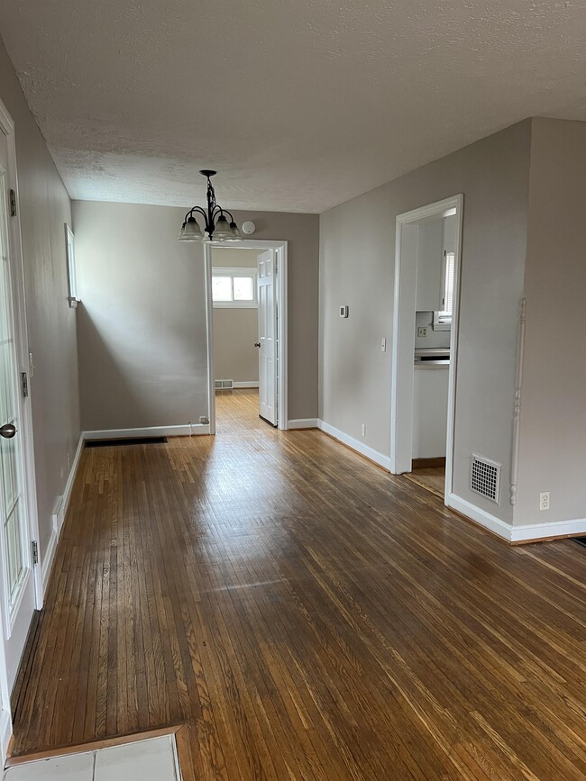 Photo - 1619 South Ave