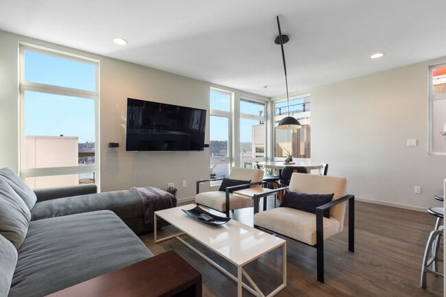 Photo - 611 Wheeler St Unidad ID1231210P