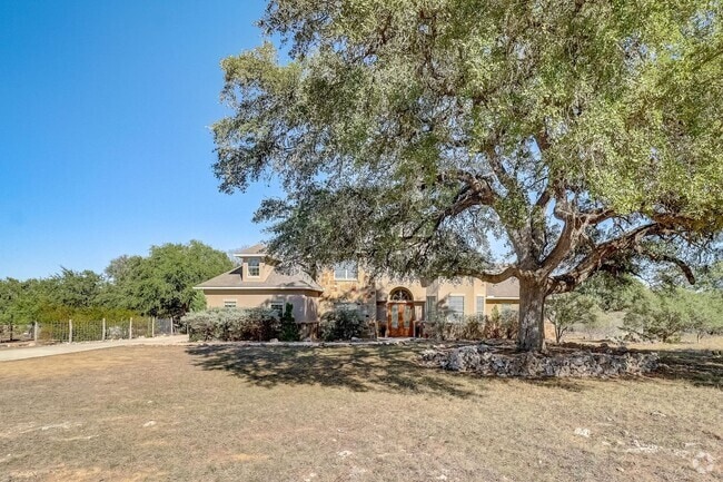 Building Photo - July Move-In Special - Spring Branch Oasis... Rental