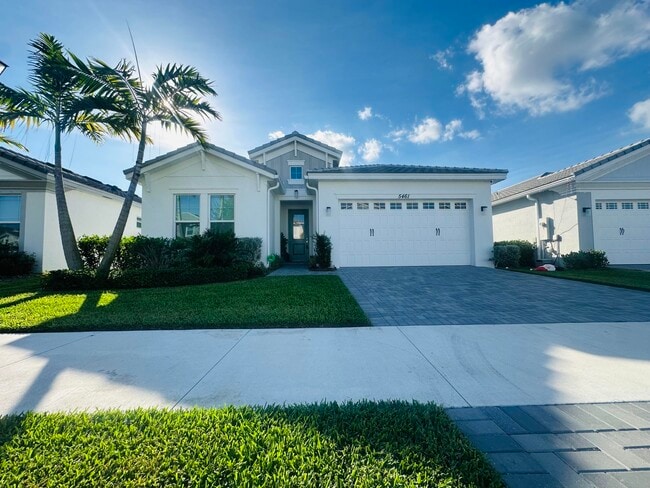 Building Photo - 5461 Pecan Dr