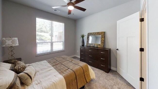 Photo - Jefferson Crossing