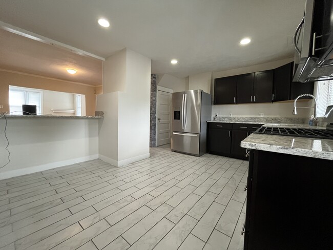 Kitchen (2/3) - 52 Germain Ave