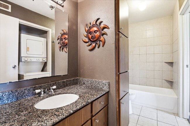 Photo - 18617 Egret Bay Blvd Unidad 308