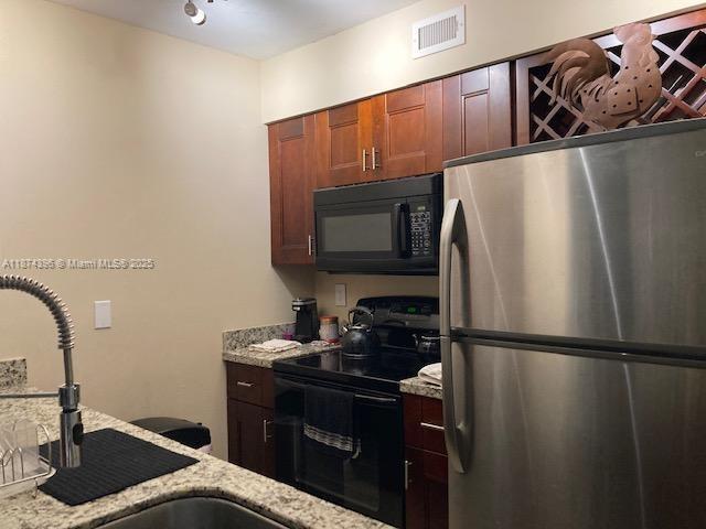 Building Photo - 2880 N Oakland Forest Dr Unit 206 Rental