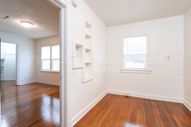 Photo - 621 N Broadview Ave Unit 613