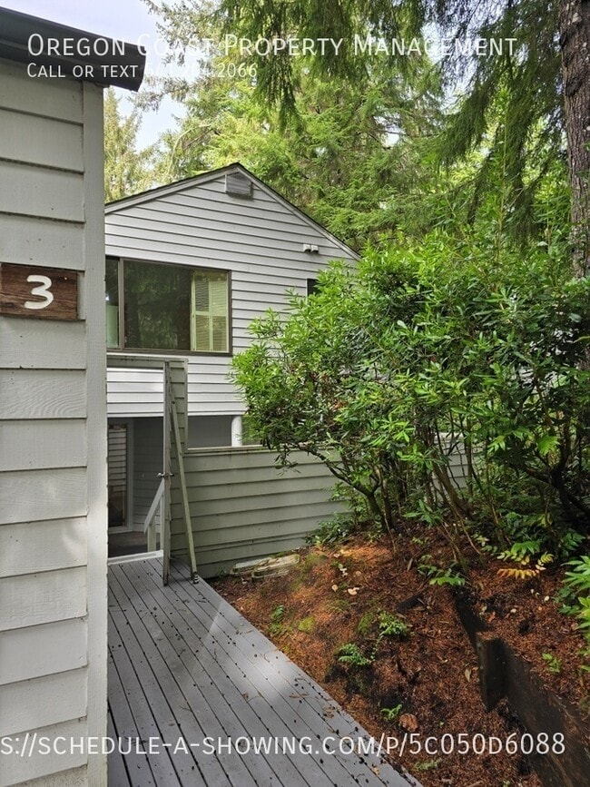 Building Photo - 600 Island Dr Unit 3