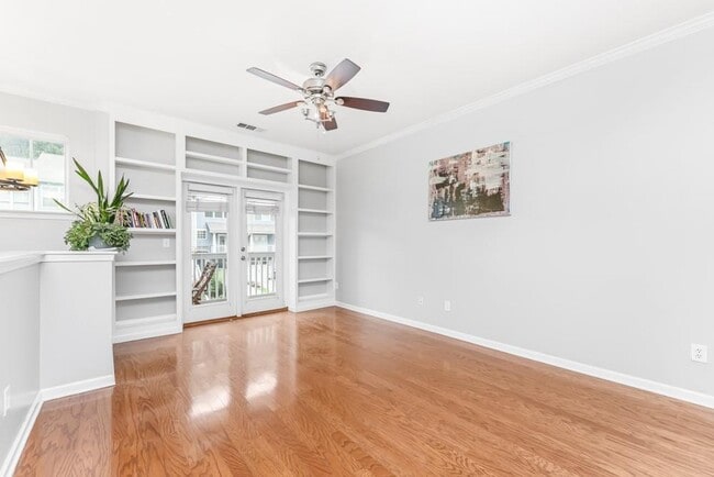 Photo - 1569 Liberty Pkwy NW