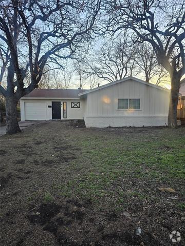 Building Photo - 4217 Wilhelm St Rental