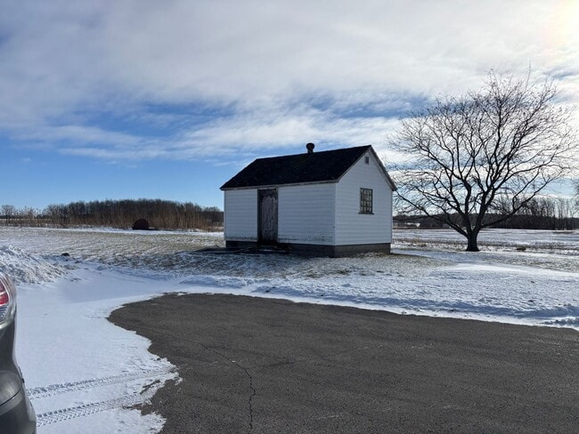 Photo - Country Home Rent-to-Own! 3BD/2BA