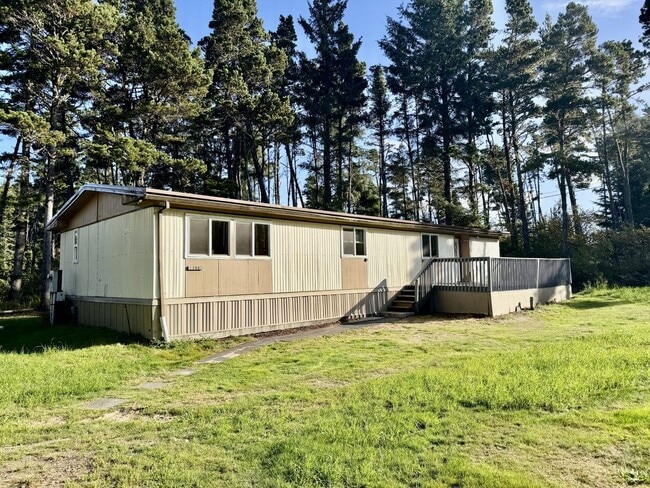 Building Photo - Large Yard 3bd 2ba Home in Long Beach!