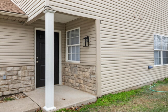 Photo - 1502 Cornerstone Ct