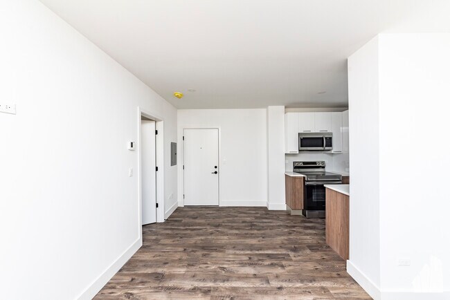 Photo - 914 W Carmen Ave