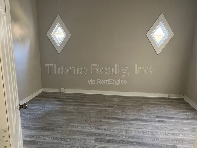 Photo - 333 Carolina Ave