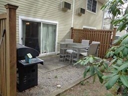 3 Adam St
