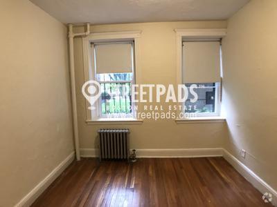 Building Photo - 2 bedroom in Boston MA 02135 Rental