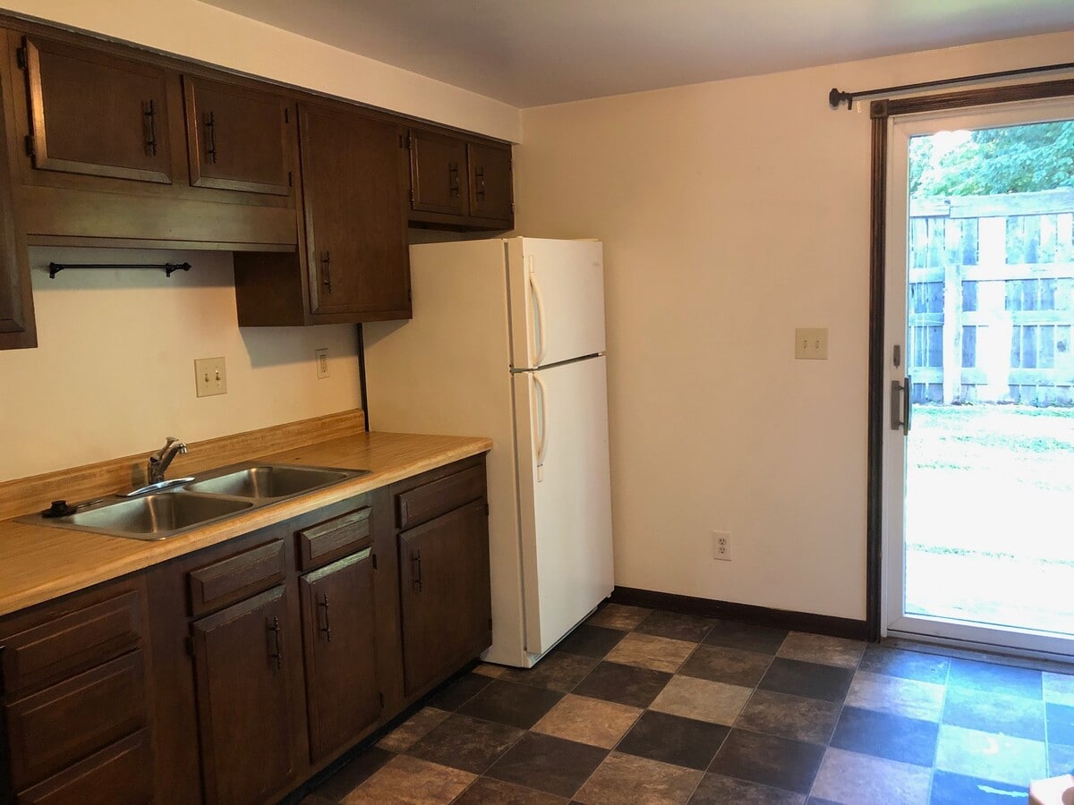 Photo - 401 N 1st Ave