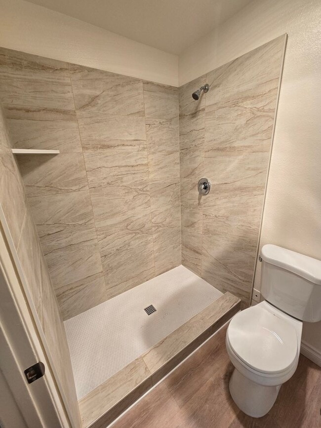 Building Photo - Rancho Penasquitos 2-story. 4 br., 3 ba.