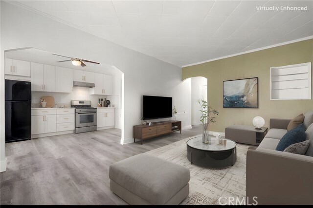 2121 James M Wood Blvd Unit 221