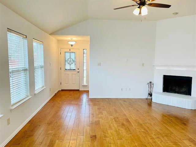 Photo - 4829 Fox Ridge Ln