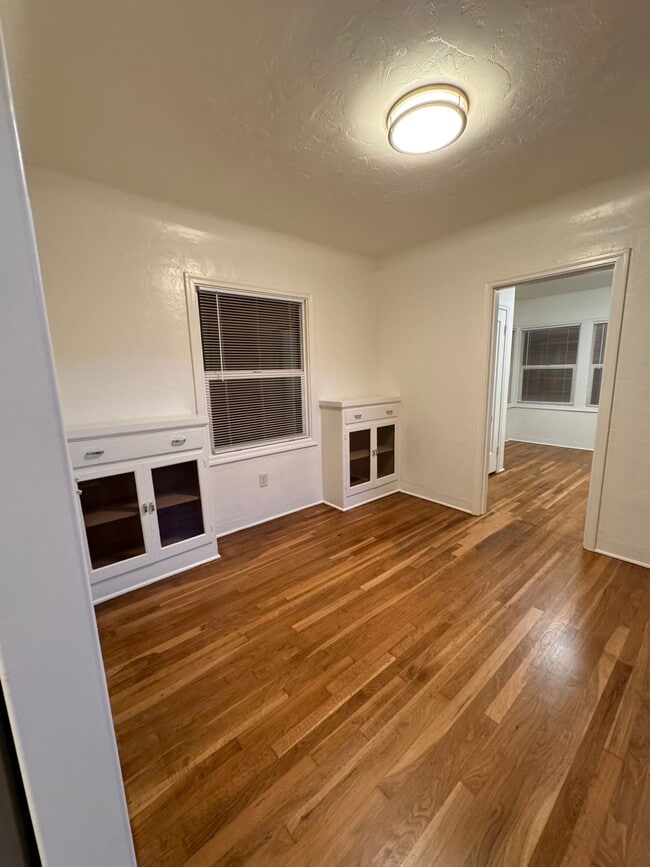 Photo - 20 Burchell Ave