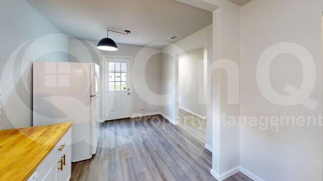 Photo - 519 E Gandy St