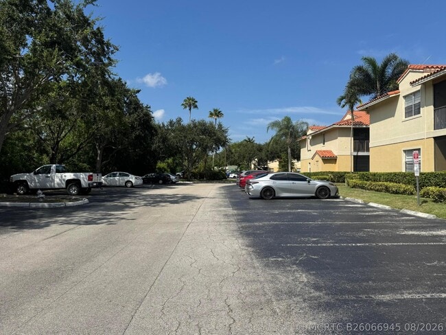 Photo - 1241 SW 46th Ave Unit 1008